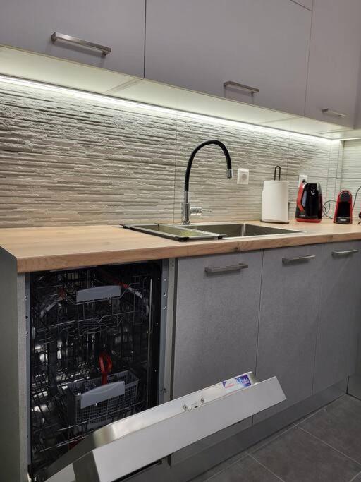 Plaka Sofi Suite Афины Экстерьер фото