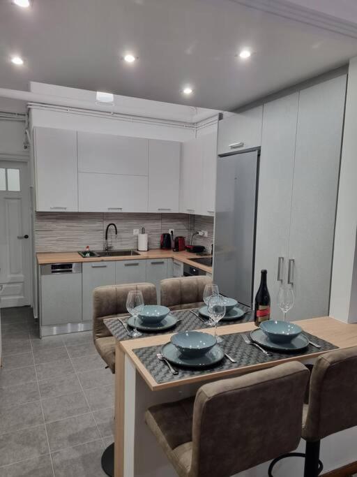 Plaka Sofi Suite Афины Экстерьер фото
