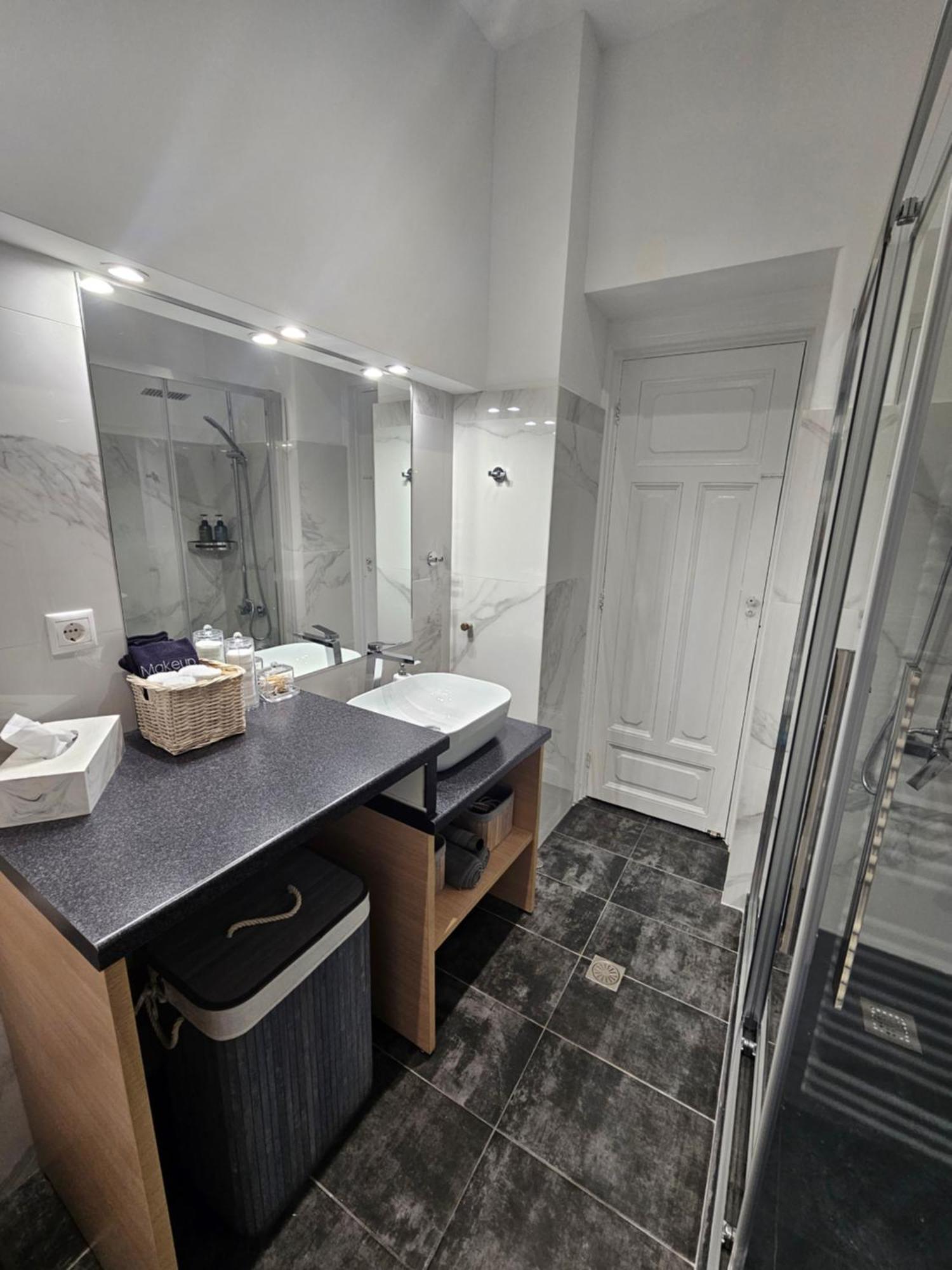Plaka Sofi Suite Афины Экстерьер фото